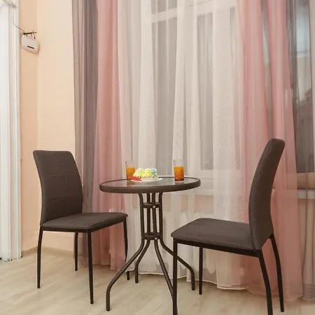 Comfortable In The Very Center Of Apartment